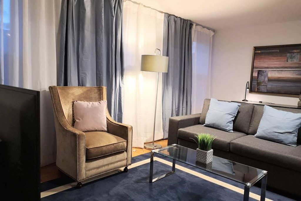 Chez Edouard By Hebergements Dcl Quebec City Bagian luar foto